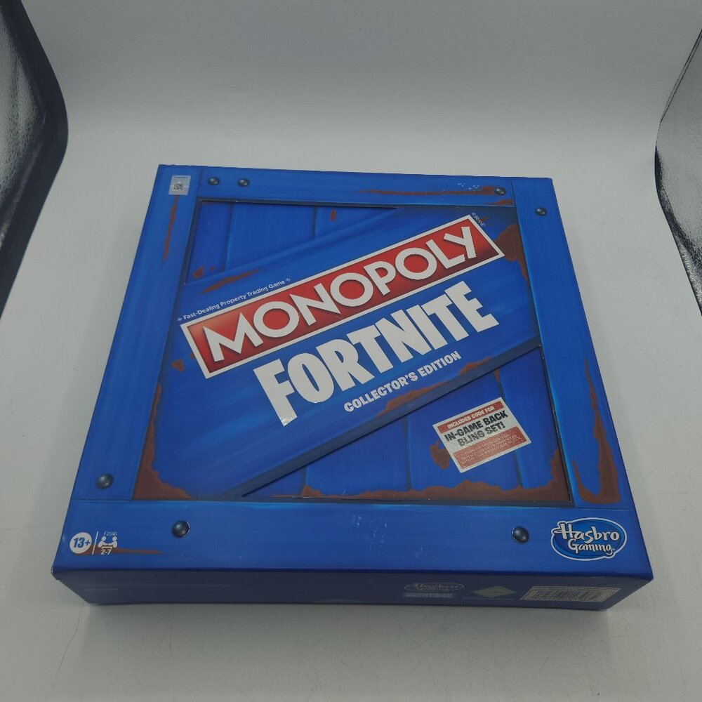 Monopoly Fortnite Collector’s Edition Board Game New Open Box
